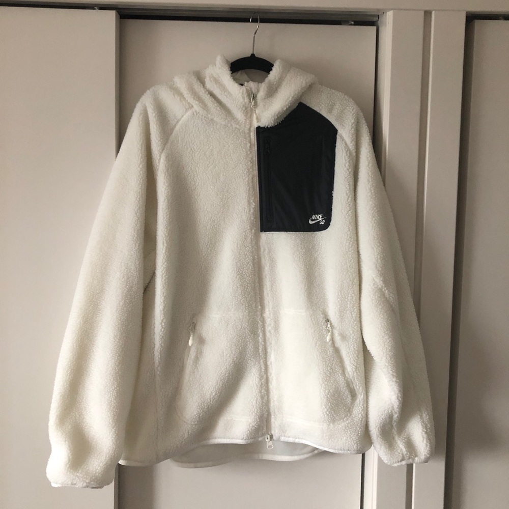 Nike SB Sherpa jacket